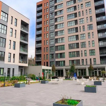 The Superior Living Kagithane 아파트호텔